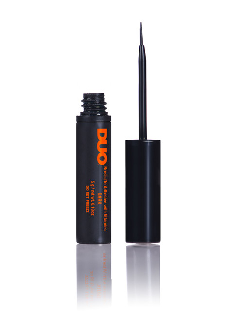 DUO Brush On DARK Adhesive Vitamin Klej 5g